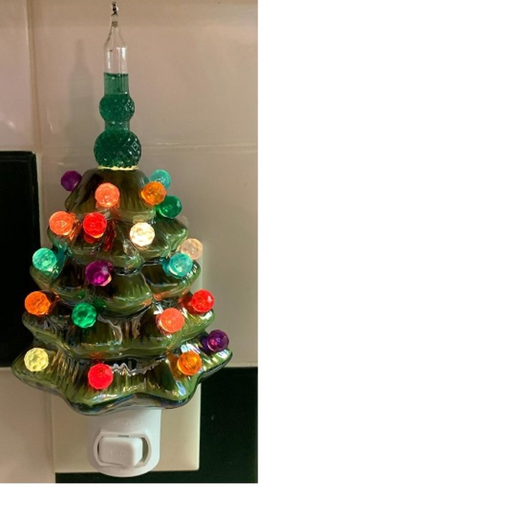 Green Ceramic Christmas Tree Nightlight